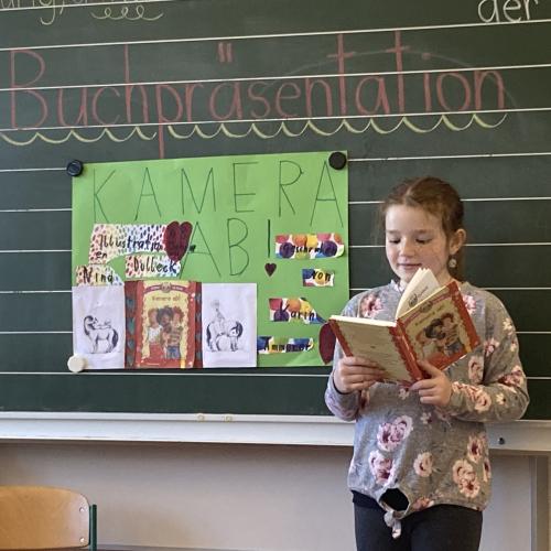 Buchpräsentationen