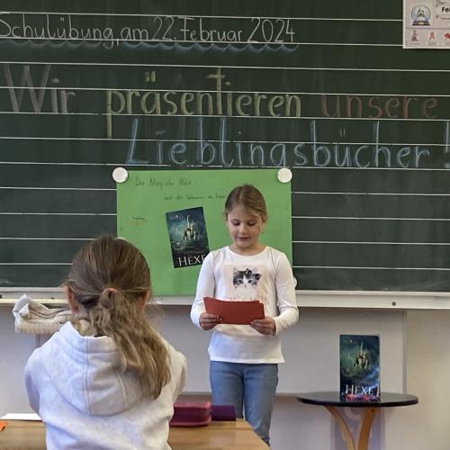 Buchpräsentationen