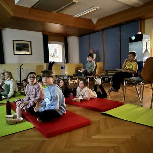 Schulfilm_Checker Tobi