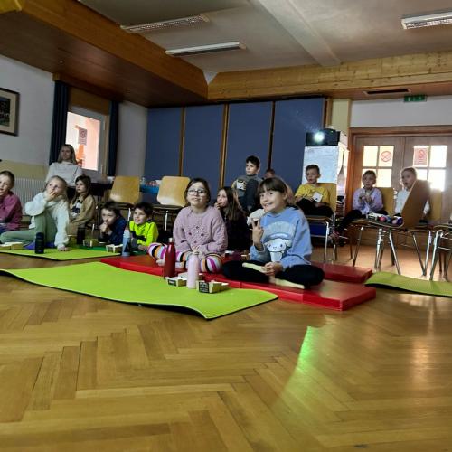 Schulfilm_Checker Tobi