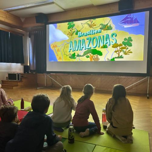 Schulfilm_Checker Tobi