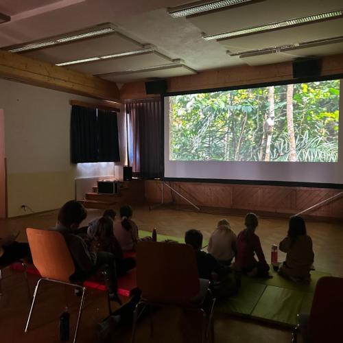 Schulfilm_Checker Tobi